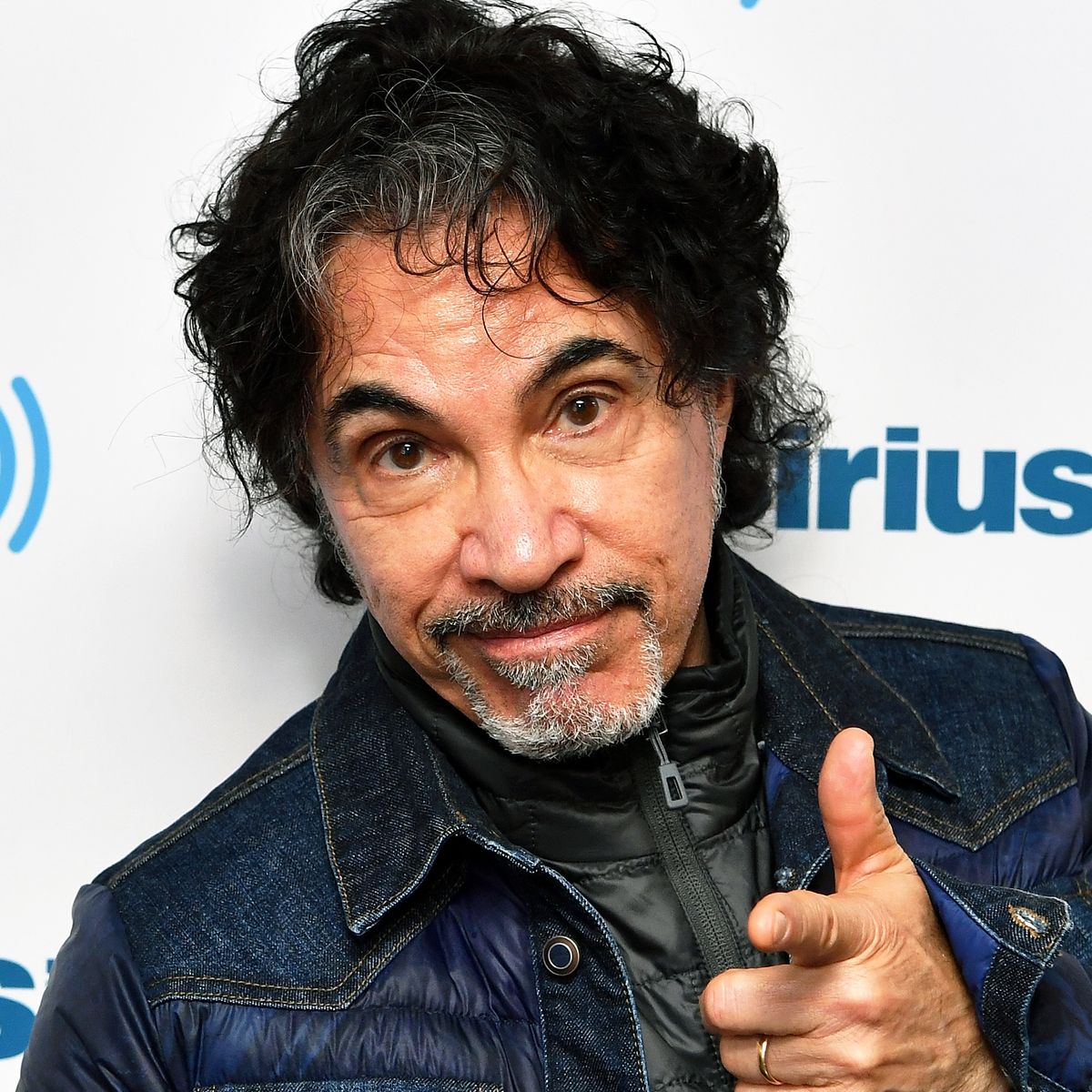How to book John Oates? - Anthem Talent Agency
