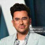 Canadian actor Dan Levy attends the 2022 Vanity Fair Oscar Party following the 94th Oscars at the The Wallis Annenberg Center for the Performing Arts in Beverly Hills, California on March 27, 2022. (Photo by Patrick T. FALLON / AFP) (Photo by PATRICK T. FALLON/AFP via Getty Images)